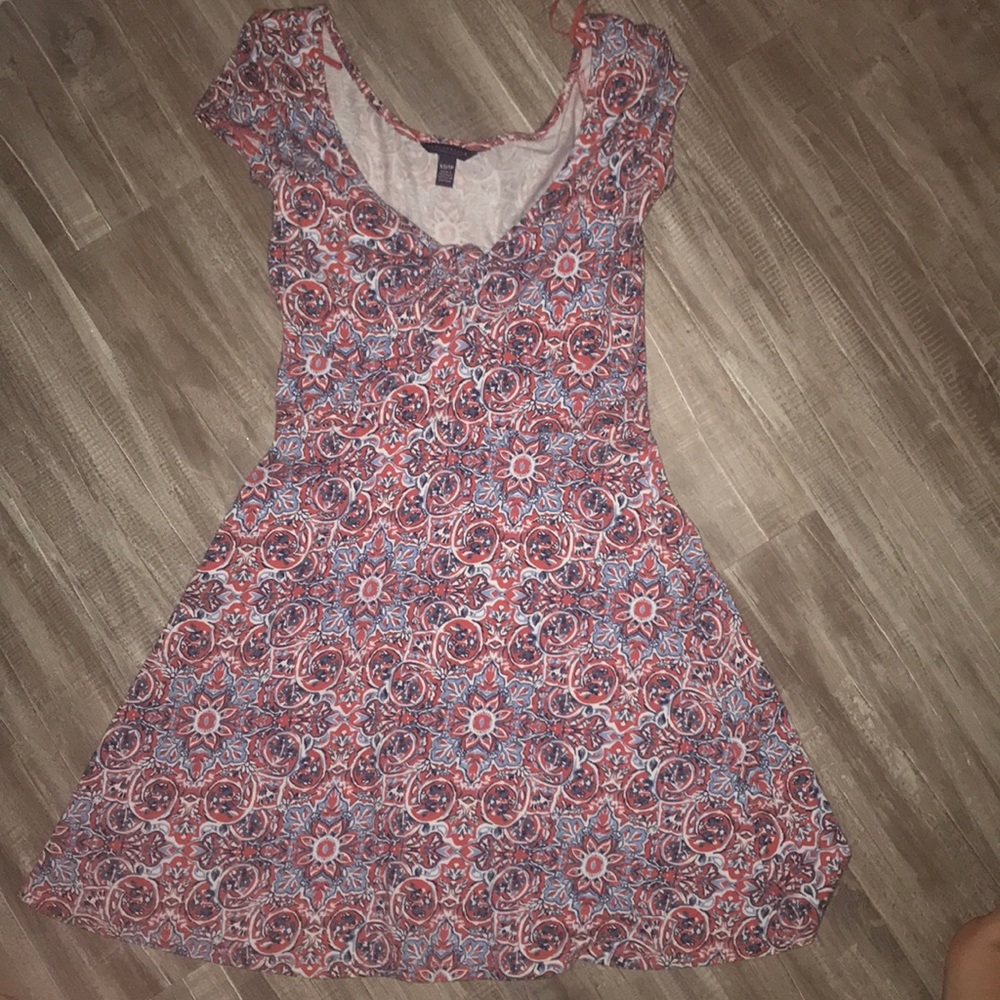 Short sleeve dress